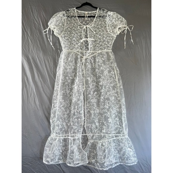 Anthropologie Dresses & Skirts - Anthropologie Sheer Floral Lace Maxi Duster Dress White Tie Front Puff Sleeve L
